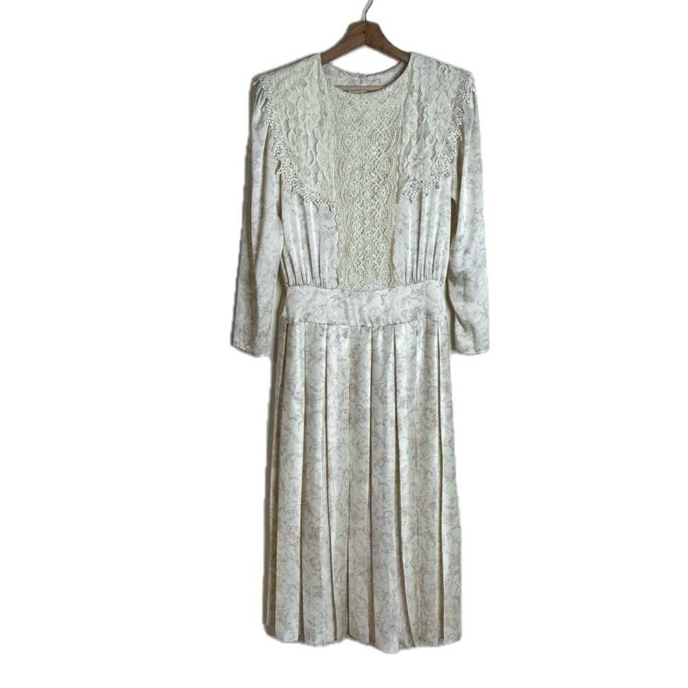 Jessica McClintock Satin Drop Waist Lace Trim Pleated Dress Women’s size M 80s